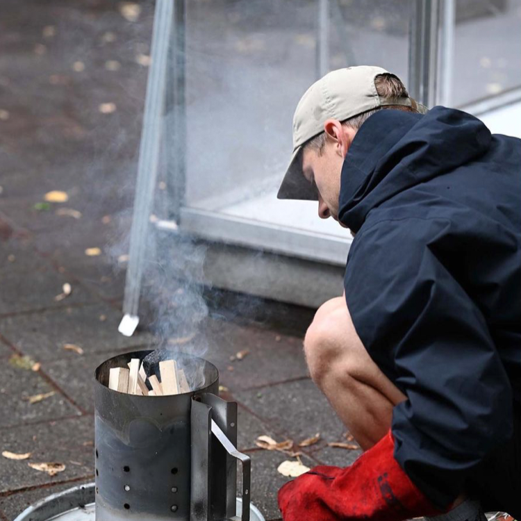 Five questions to Max Brück