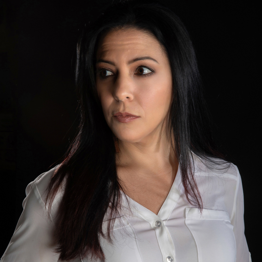 Five questions to Samantha Paris Estes