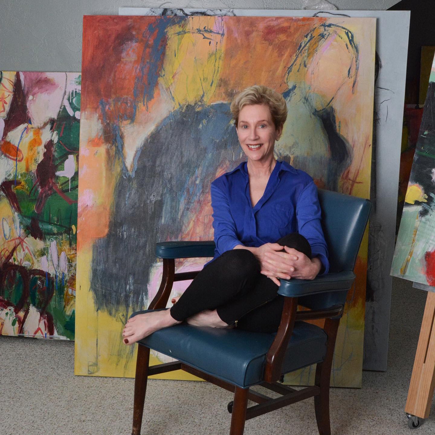 Five questions to Lynn Alker