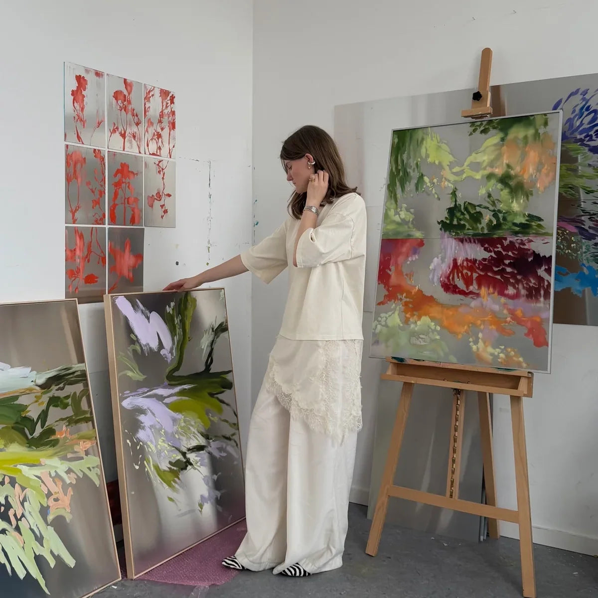 Olga Karika: Memory, Reflection and the Poetry of Nature
