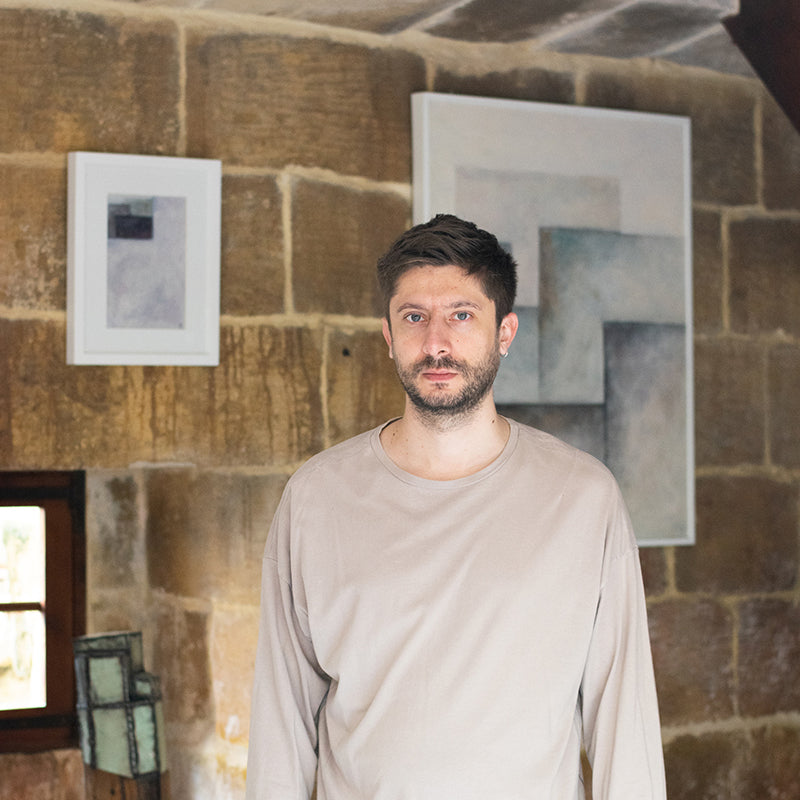 Five questions to Thomas Scerri