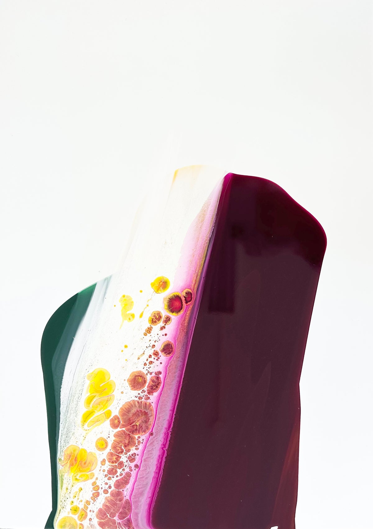 Lacquer Works Green-Yellow-Aubergine 002