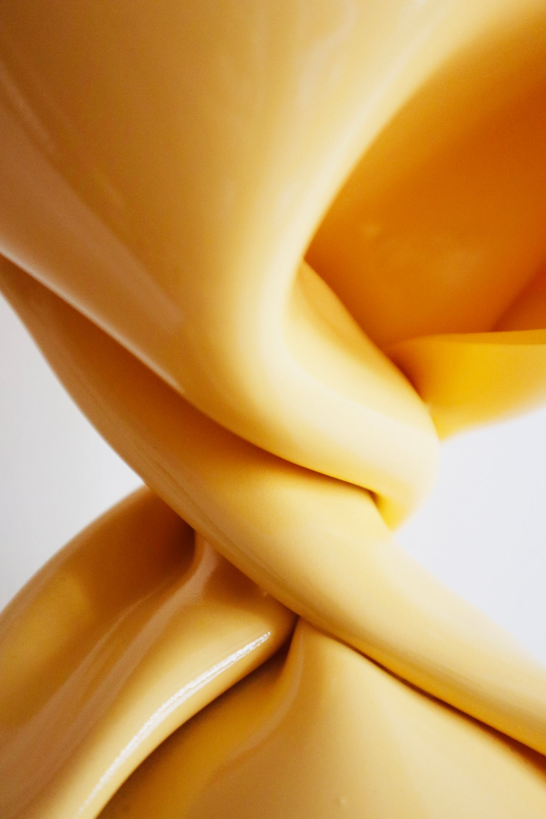 CANDY (Naples Yellow)
