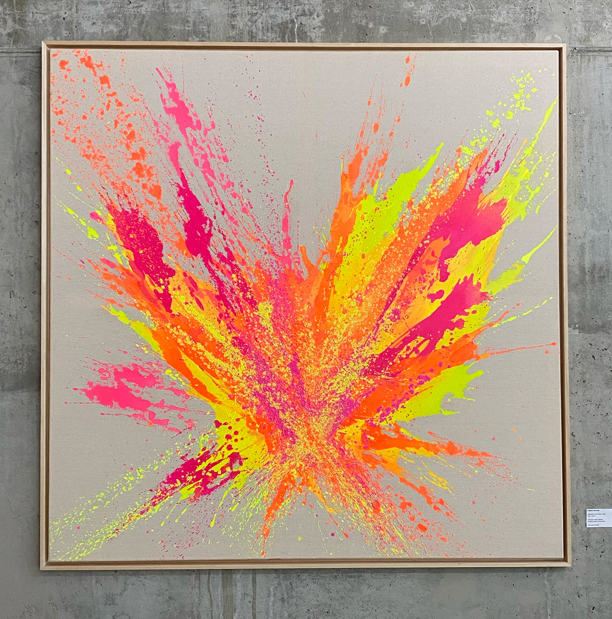 ENERGETIC SPLASH